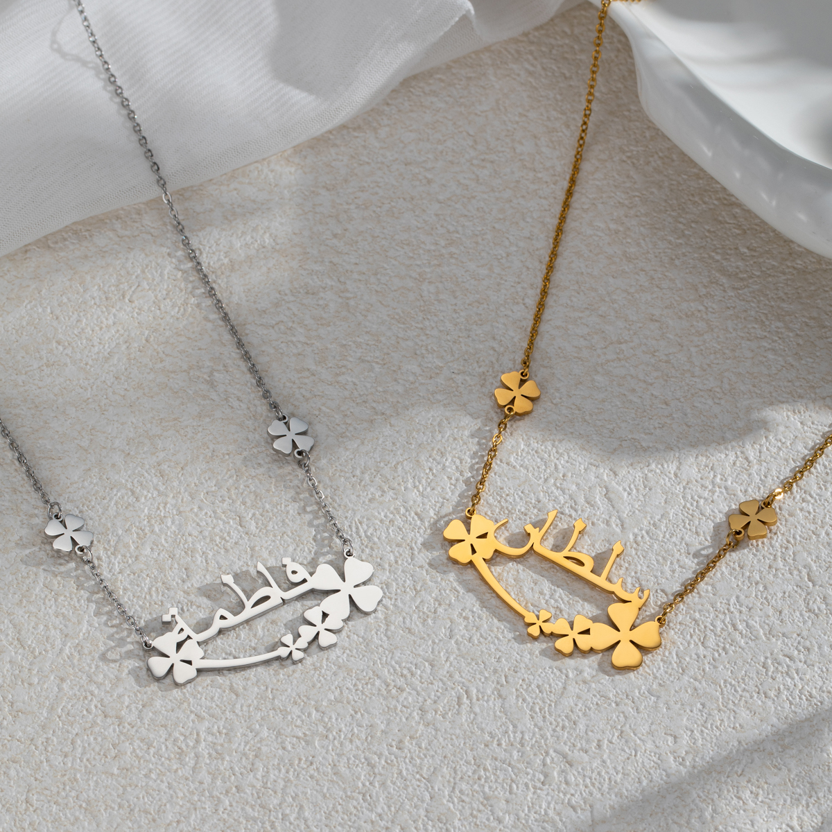 Customized Name Four-leaf Clover Necklace