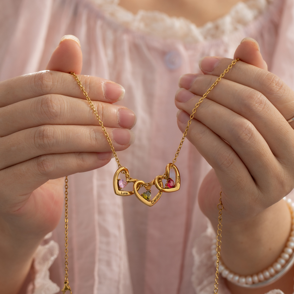 Customized Birthstone Name Engraved Heart Shape Pendant Necklace
