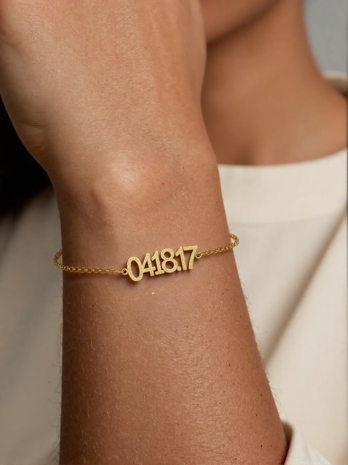 Customized Sand-Pressed Bracelet with Commemorative Significance Numbers 