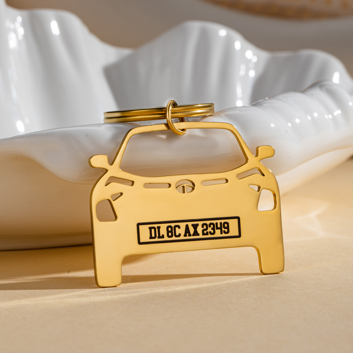 Customized Sentence Car Keychain in the Shape of Car
