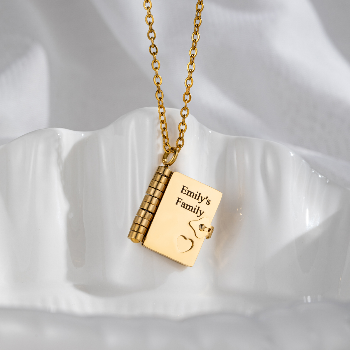 Custom Necklace as a Token of Love and Confession Inspired by Books 