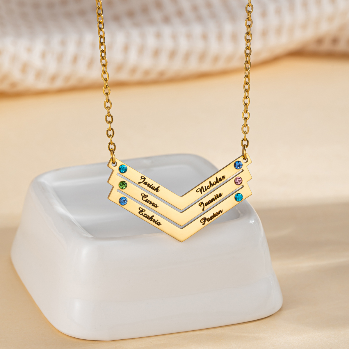 V Shaped Custom Name Necklace with Birthstone