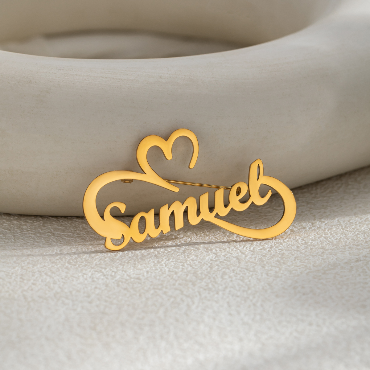 Custom Name Heart Ribbon Brooch