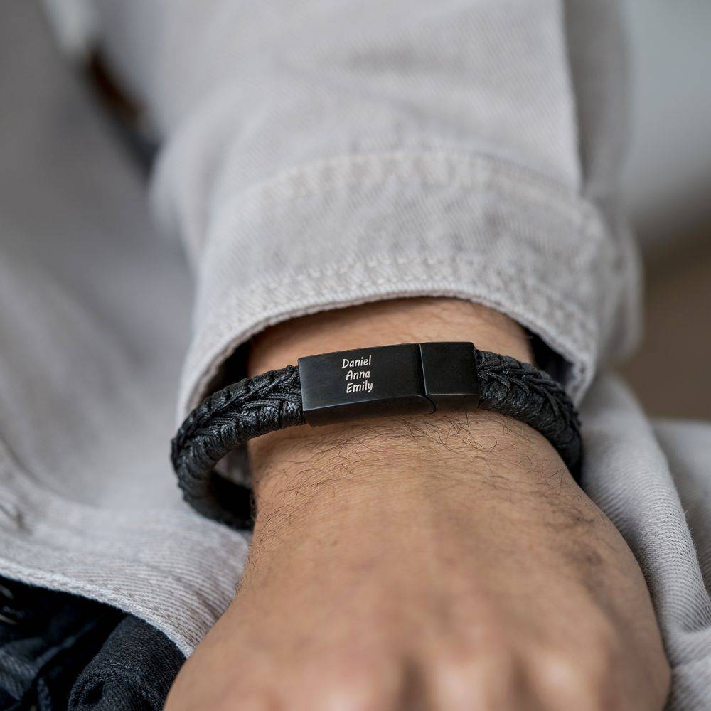 Men's Personalized Multiname Engraved Leather Cord Bracelet