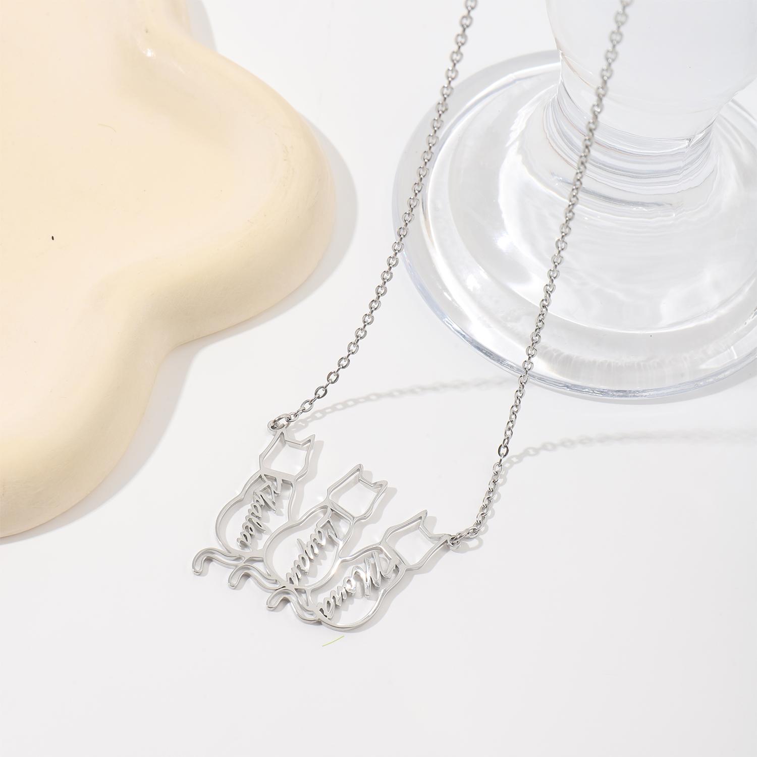 [Copy]Custom Necklace with Letters Carved on Round Discs