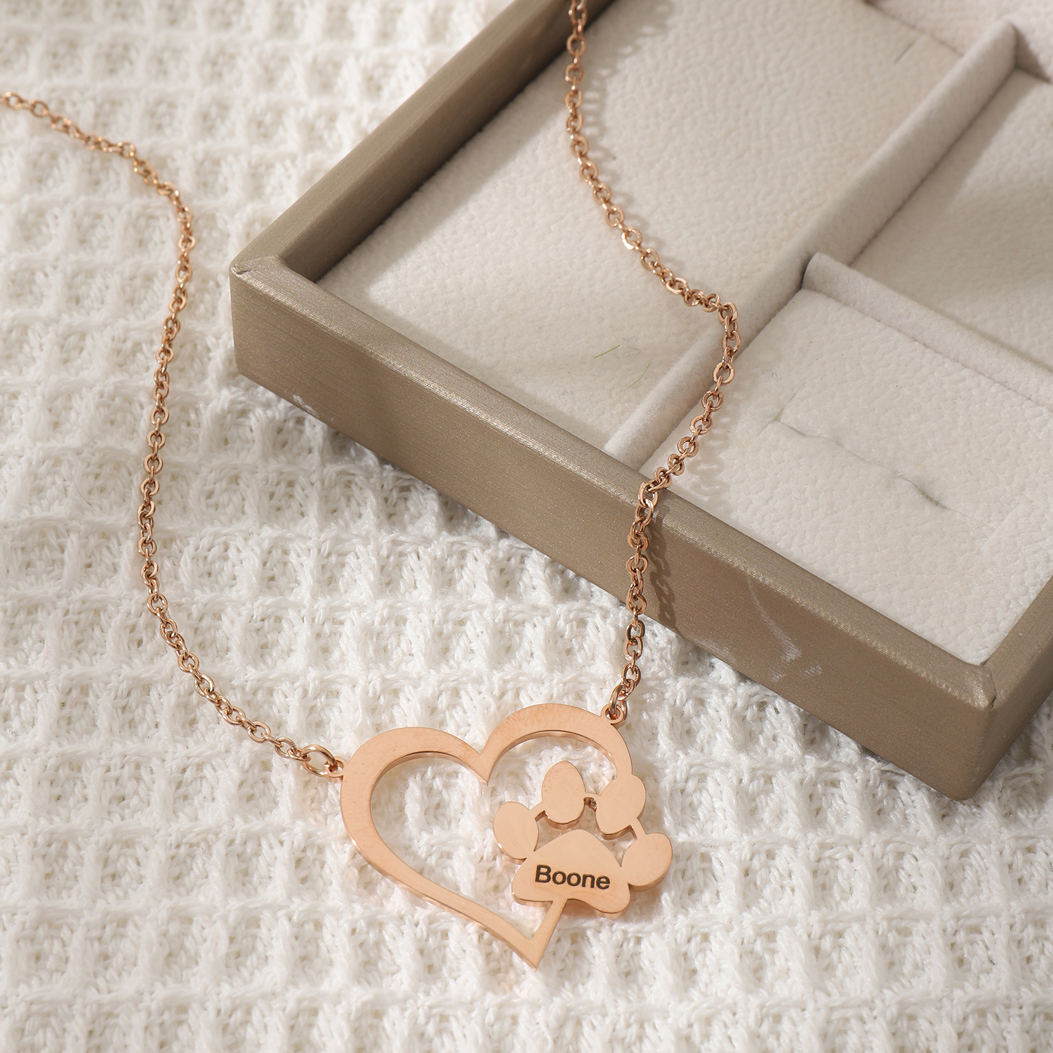 Custom Name with Love-shaped and Cat Paw Dog Paw Necklaces