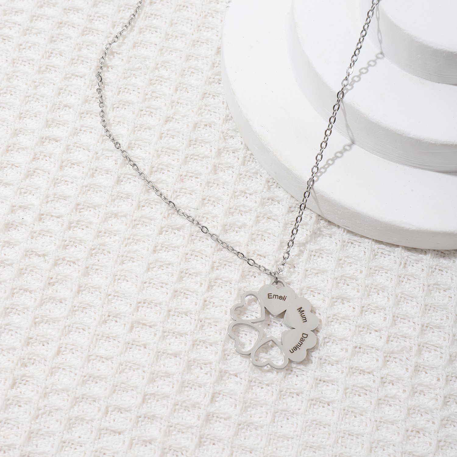 Custom Family Name Necklaces with Six Love-shaped Puzzle Designs