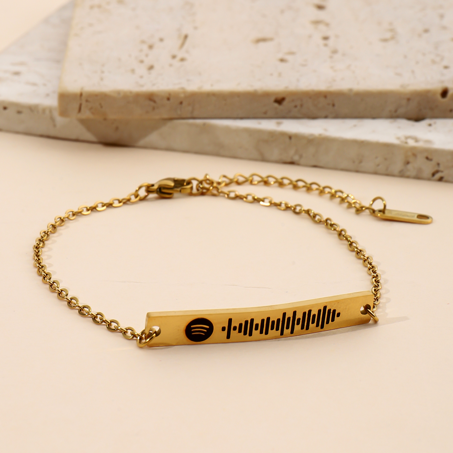 Widea Version Custom Engraved Name or Sentence Bracelet