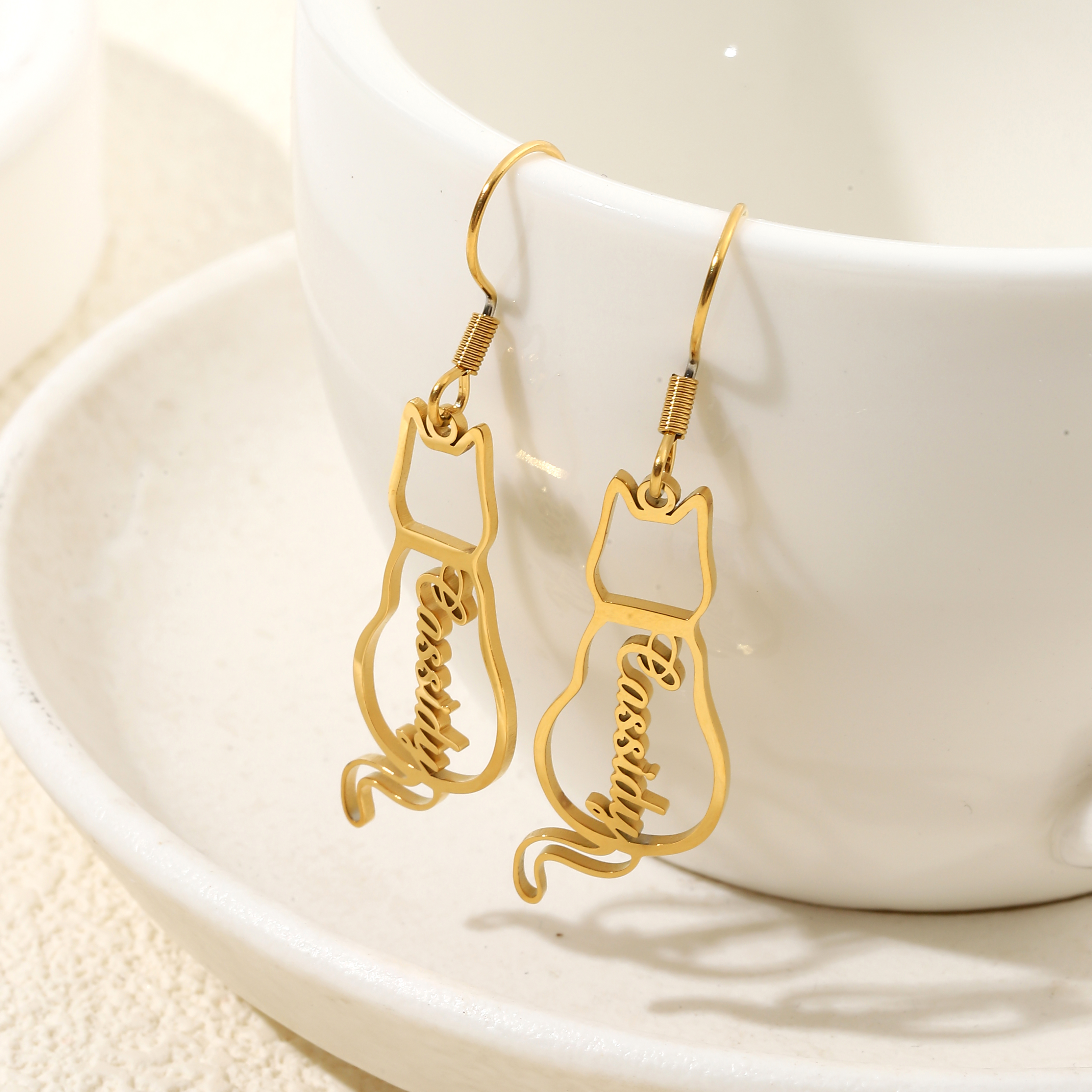 [Copy]Custom Name Earrings in Flamingo Shape