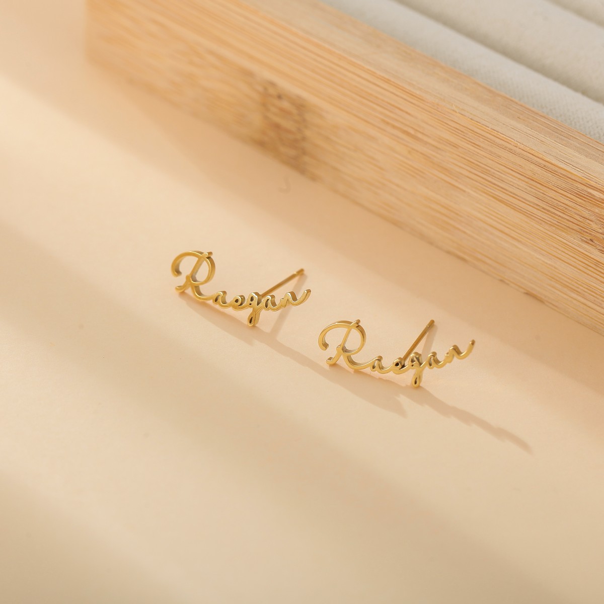 [Copy]Custom Round Stud Earrings with Three Letters