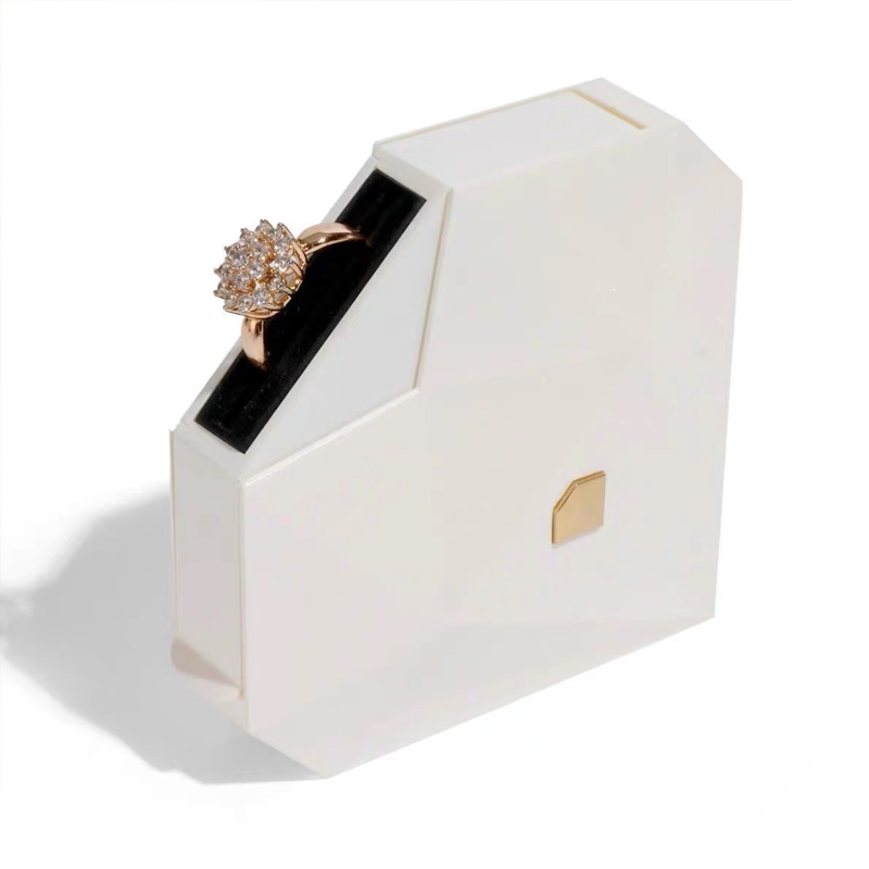 Creative Cool Mechanical Metal Kinetic Ring Set Proposal Ring Box et O