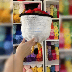 Handmade Finished Reversible Crochet Graduation Rose Bouquet with Embroidered Name Custom Crochet Doll Graduation Gifts