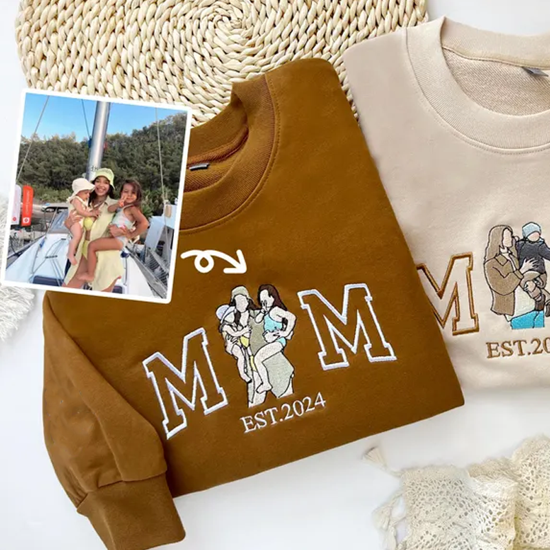 Personalised Embroidered Mama Portrait Sweatshirt Custom Embroidered Hoodie with Family Photo Mother's Day Gifts