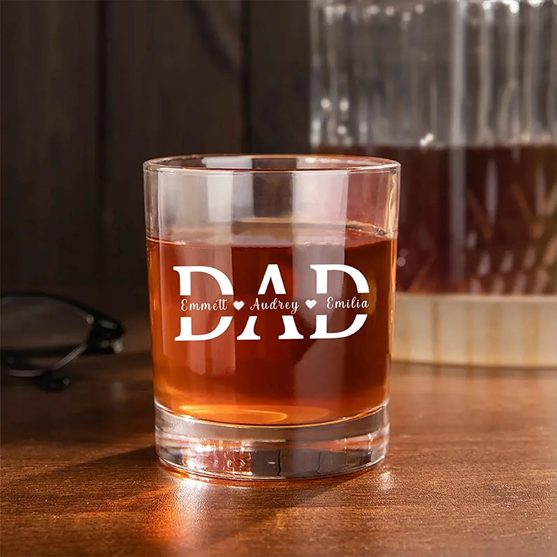 Custom Dad Whiskey Glass with Kid Names Fathers Day Gifts Personalised Engraved Glass Gifts for Grandpa