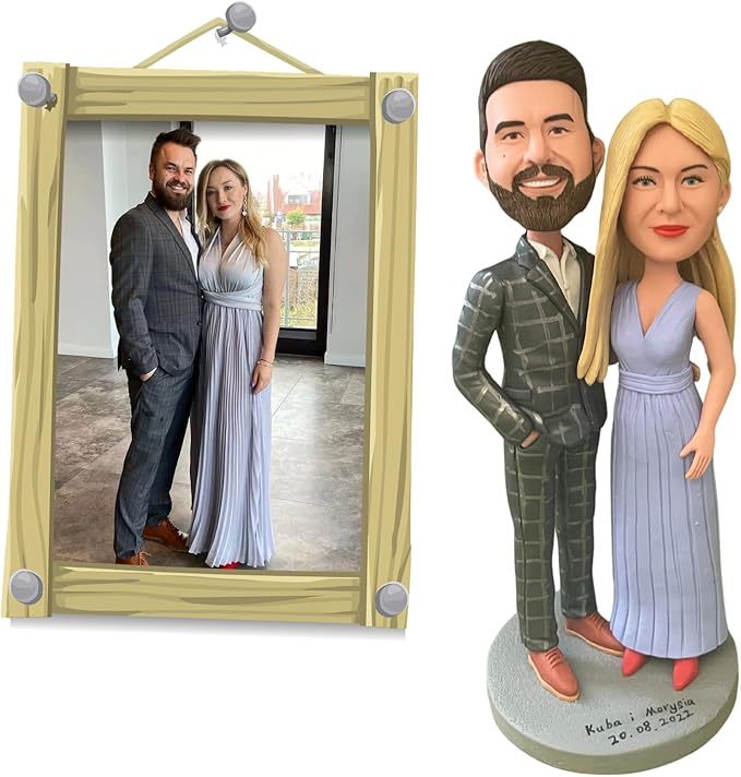 Fully Customizable 2 person Custom Bobblehead With Engraved Text