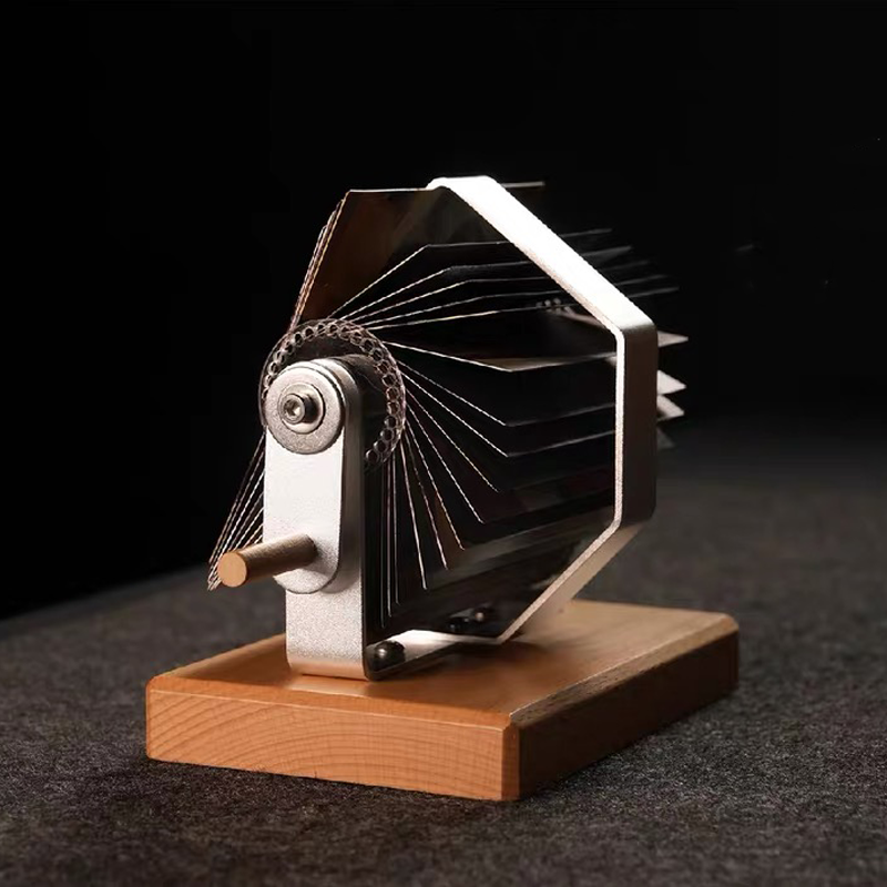 Custom Mechanical Hand-Crank Photo Frame Personalised 32 Photo Box DIY Album DIY Gift for Couple