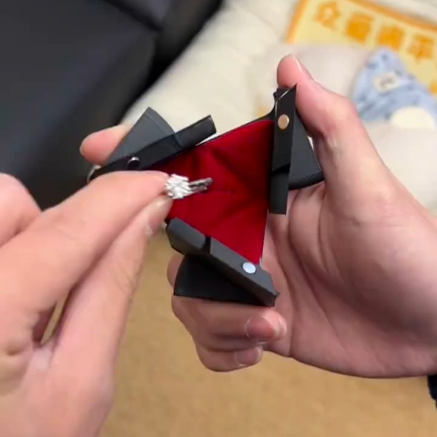 Creative Cool Mechanical Metal Kinetic Ring Set Proposal Ring Box et One-Handed Opening Jewelry Magic Cube Valentine's Day Gifts