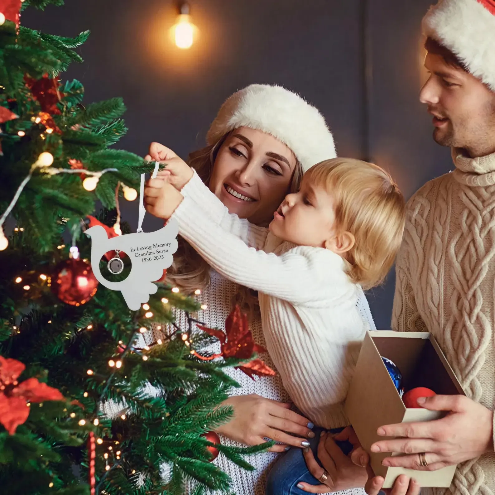 Personalised Christmas Picture Ornament with Custom Photo Projection for Tree Hanging Xmas Gifts