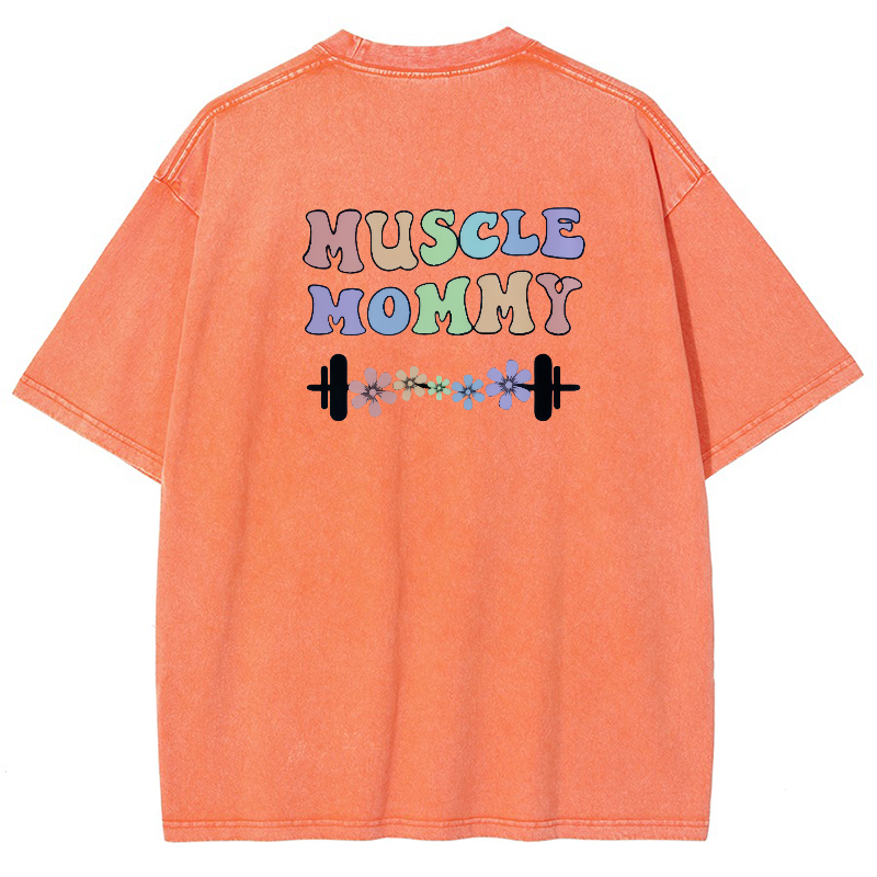 Muscle Mommy Vintage Snowflake Washed T-Shirt-moweekender