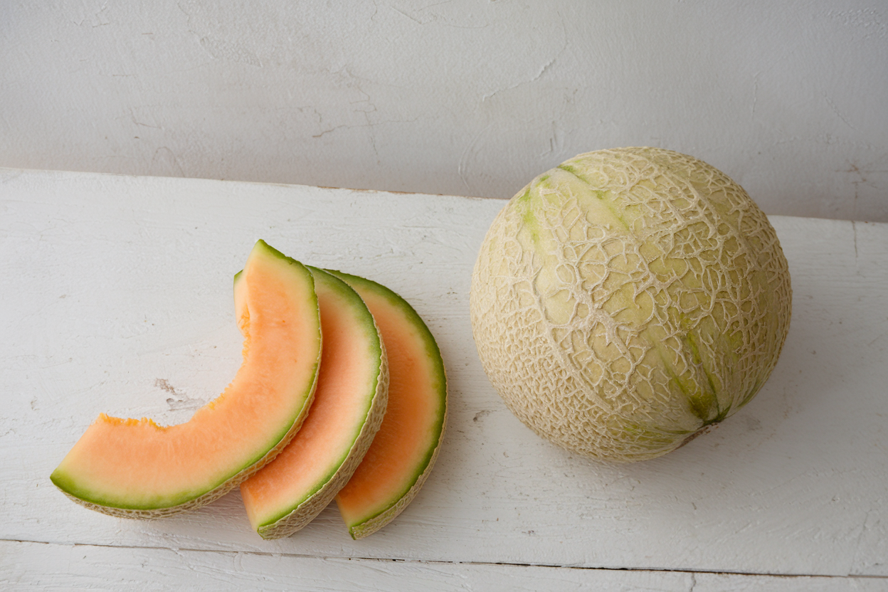 Premium organic F1 melon seed, perfect for eco-friendly gardening and robust growth