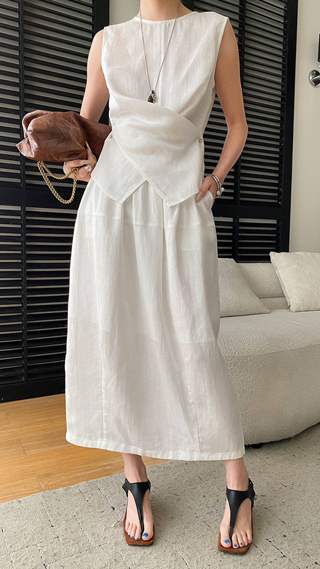 Women's Linen Sleeveless Shirt with Side Slits and Elastic-Waist Skirt Set