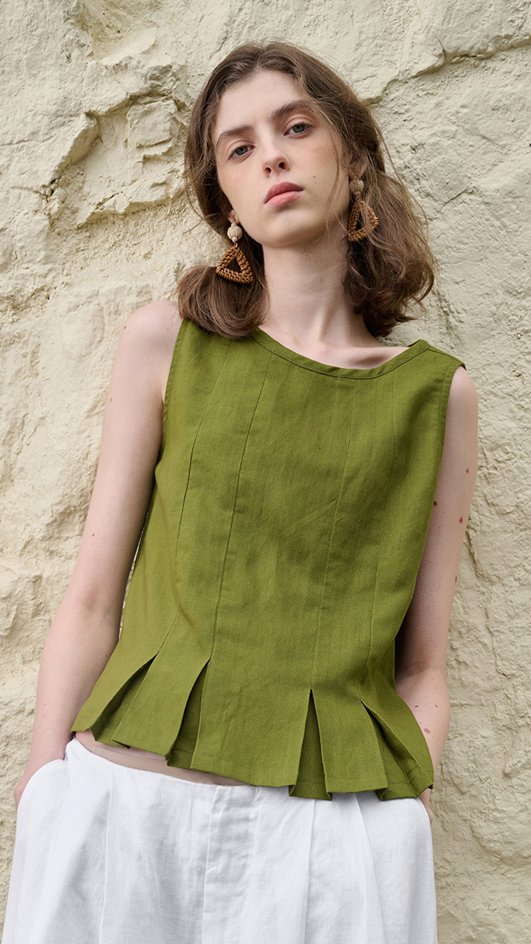 Women's Cotton-Linen Sleeveless A-Line Top with Ruffled Hem