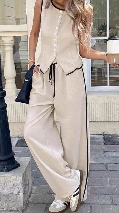 Women's Elegant Sleeveless Top and Trousers Set with Contrast Piping