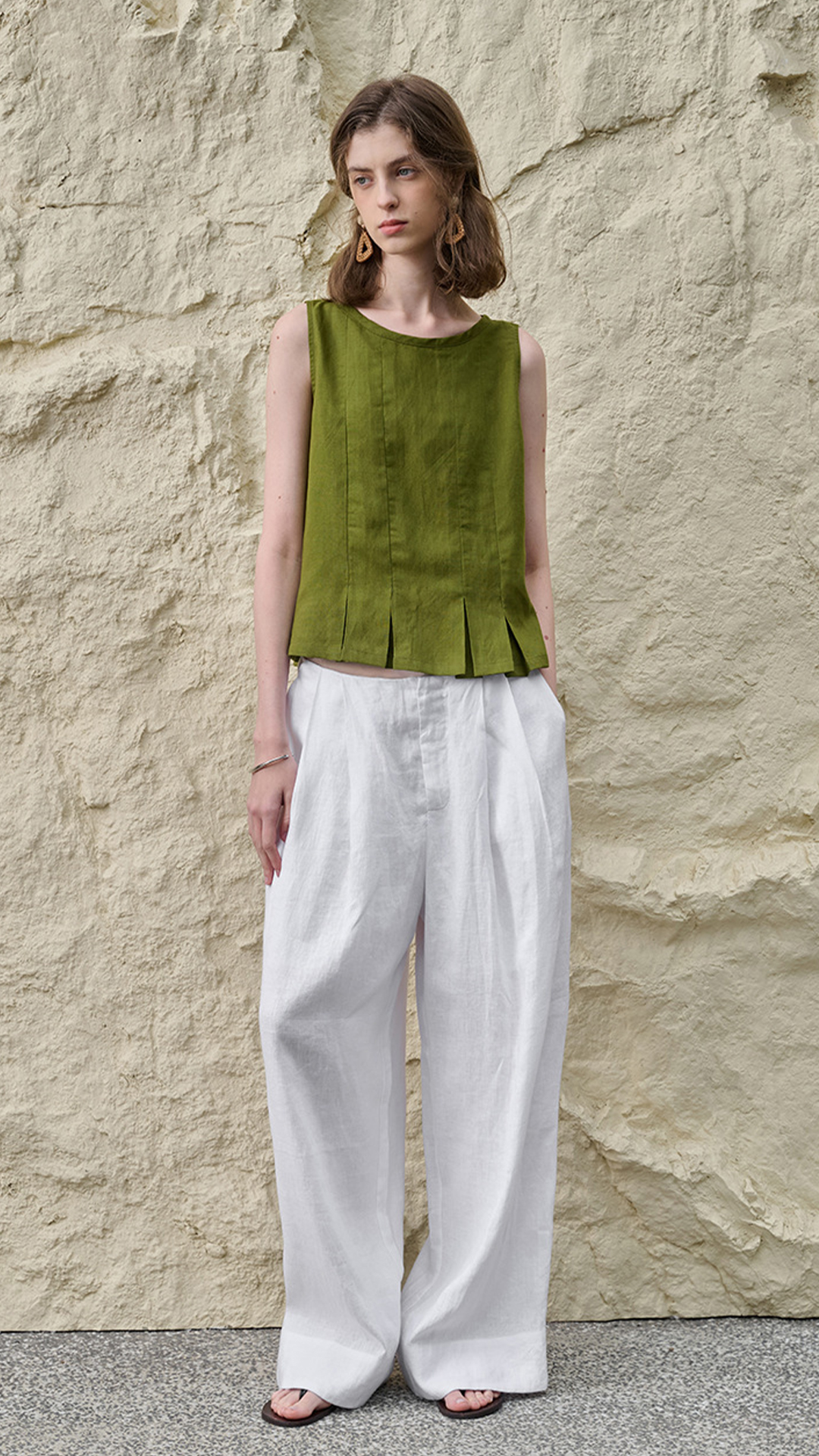 Women's Cotton-Linen Sleeveless A-Line Top with Ruffled Hem