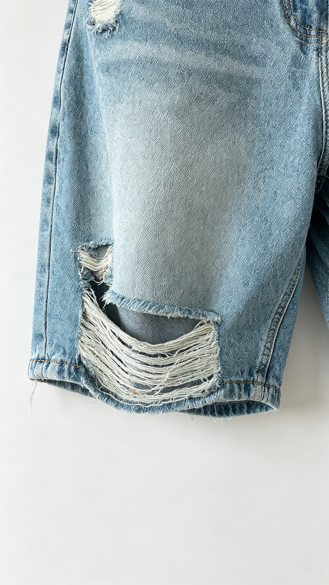 Women Light Wash Distressed Straight Leg Denim Bermuda Shorts