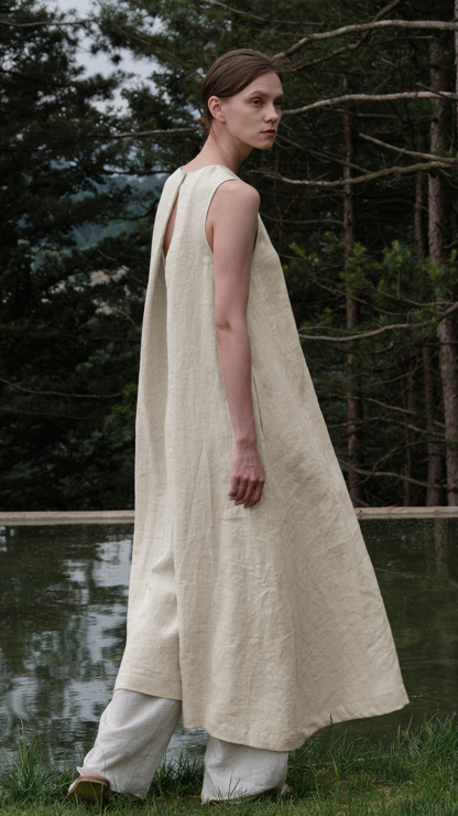 Women's French-style sleeveless open-back cutout dress with a pastoral aesthetic.