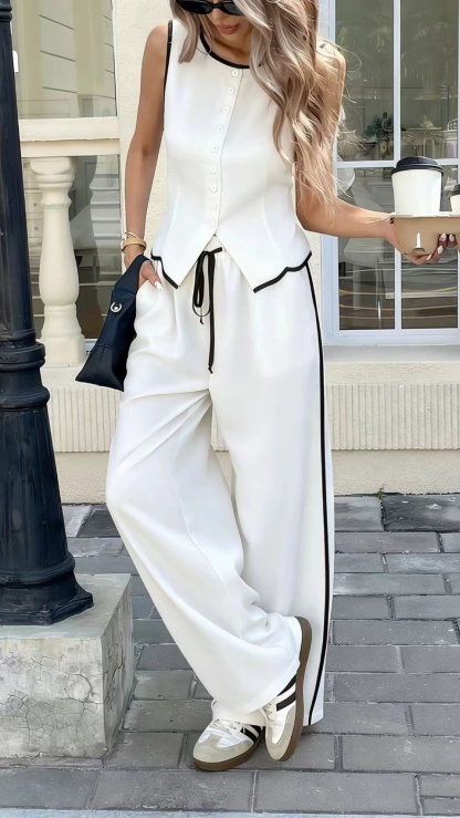 Women's Elegant Sleeveless Top and Trousers Set with Contrast Piping