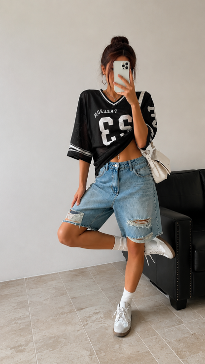 Women Light Wash Distressed Straight Leg Denim Bermuda Shorts