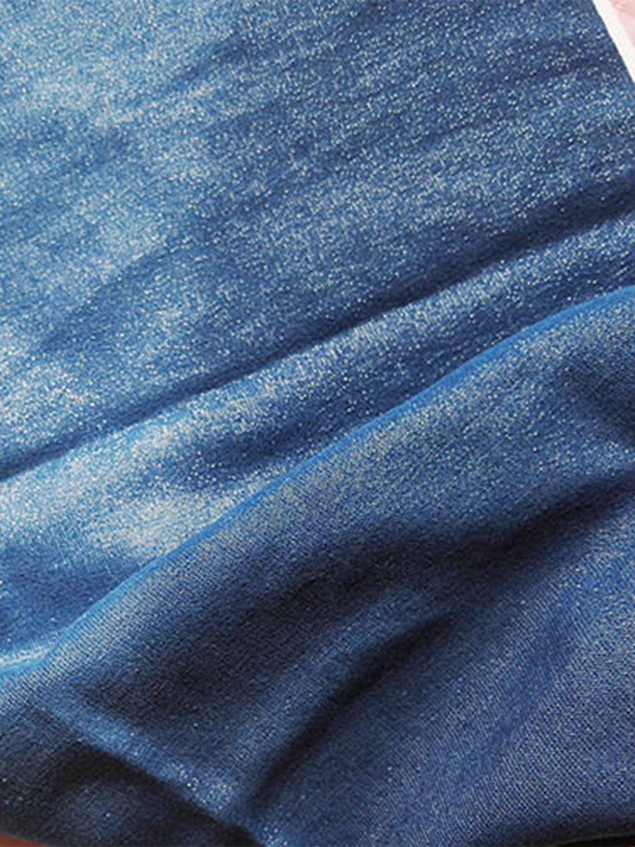 Shimmering Sequin-Detail Denim Polo Top – Effortless Style Meets Subtle Glam 50% OFF