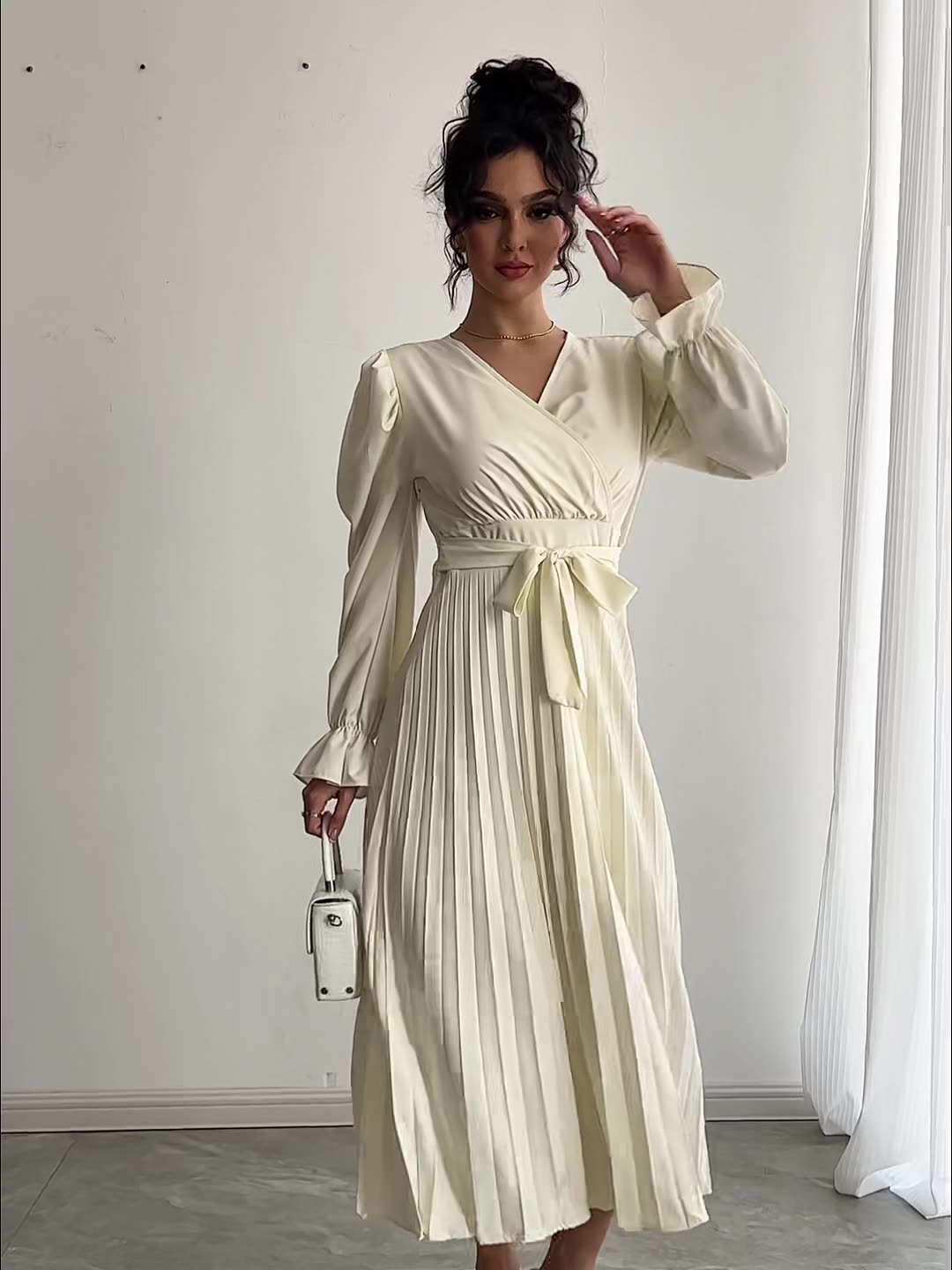Elegant Pleated Wrap Midi Dress with Puff Sleeves