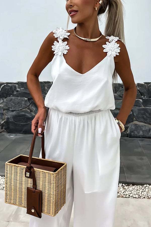 2024 New Arrival🔥Embroidered Flower Suspenders Casual Jumpsuit (Buy 2 Free Shipping)