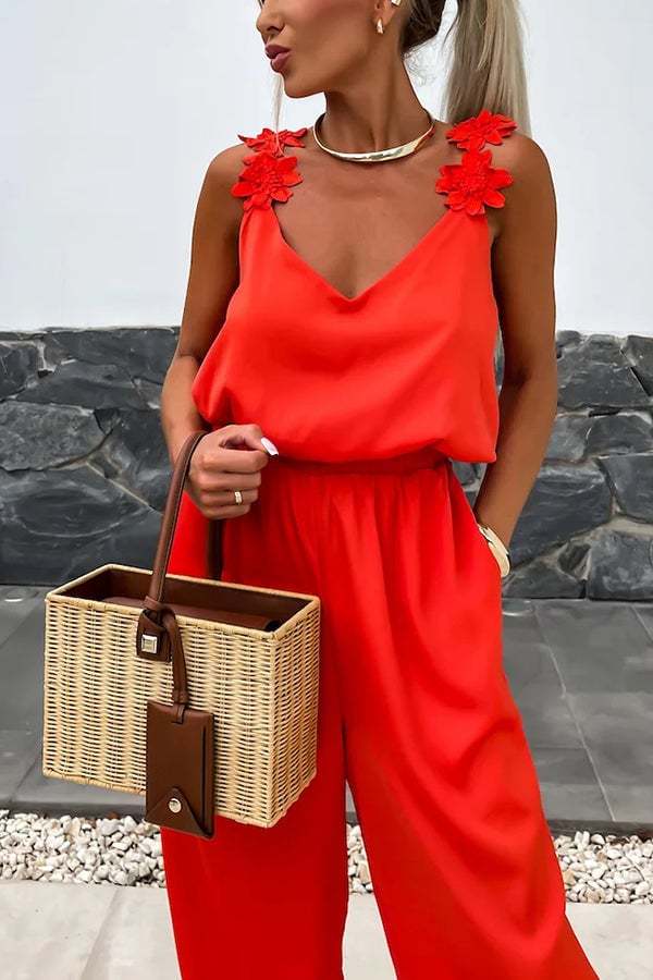 2024 New Arrival🔥Embroidered Flower Suspenders Casual Jumpsuit (Buy 2 Free Shipping)