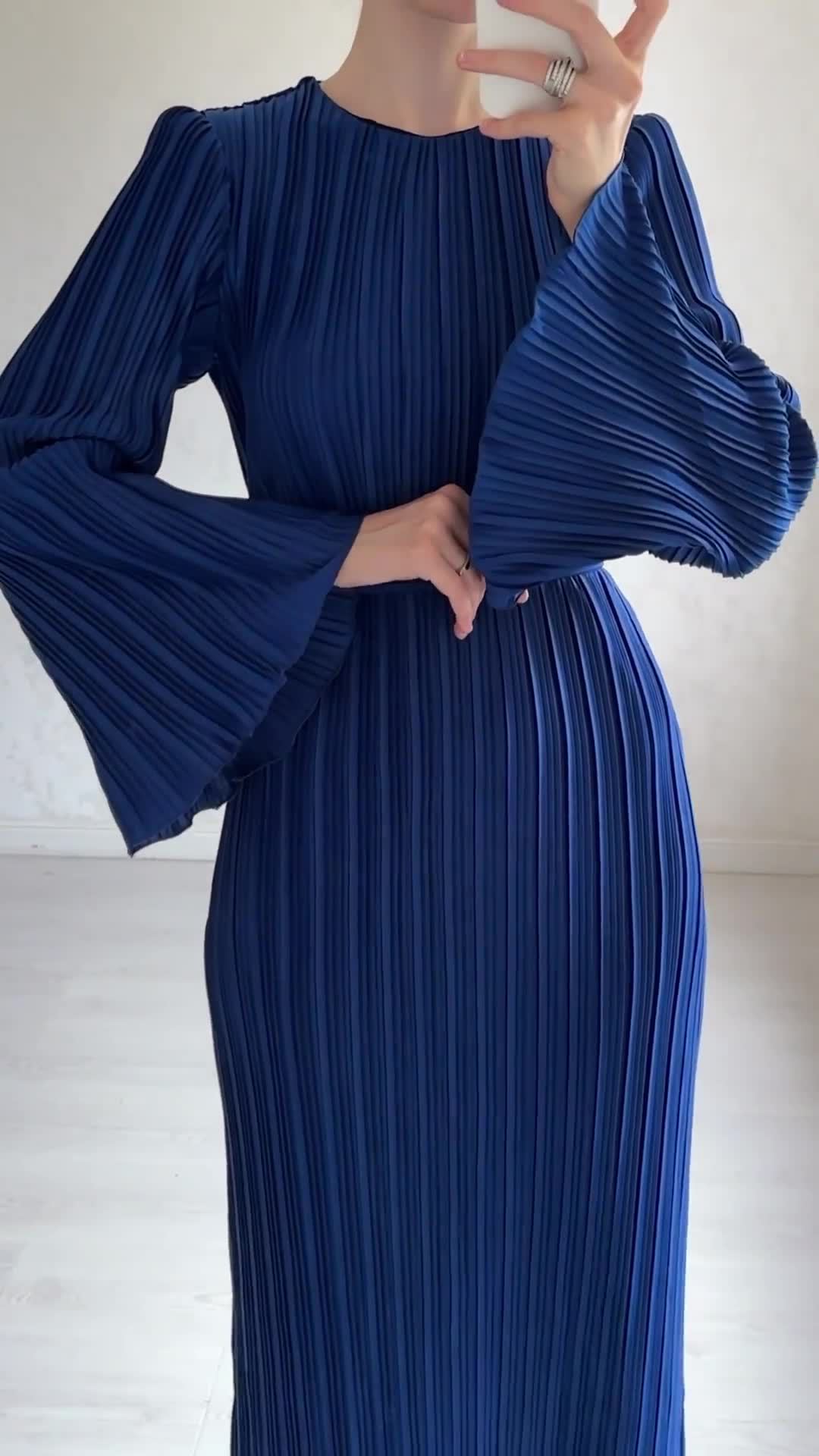 Women's Fall Maxi Dress Chic Pleated Bell Bottom Sleeve Midi Dress