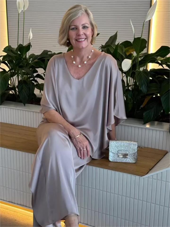 2024 Hot Sale🔥Casual Satin Two-piece Suit(BUY 2 FREE SHIPPING)