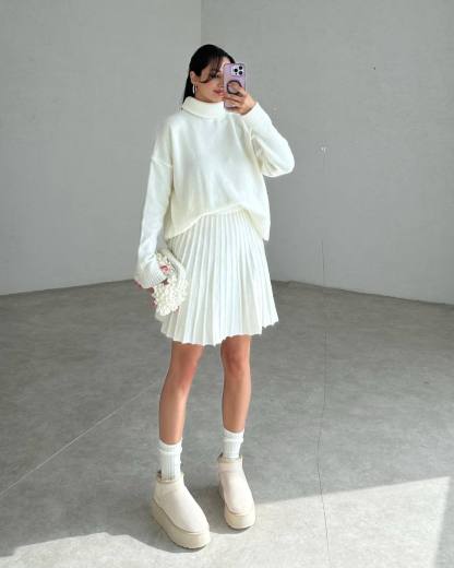 High-Neck Knitted Skirt Suit for Elegant Style(Top + Skirt)