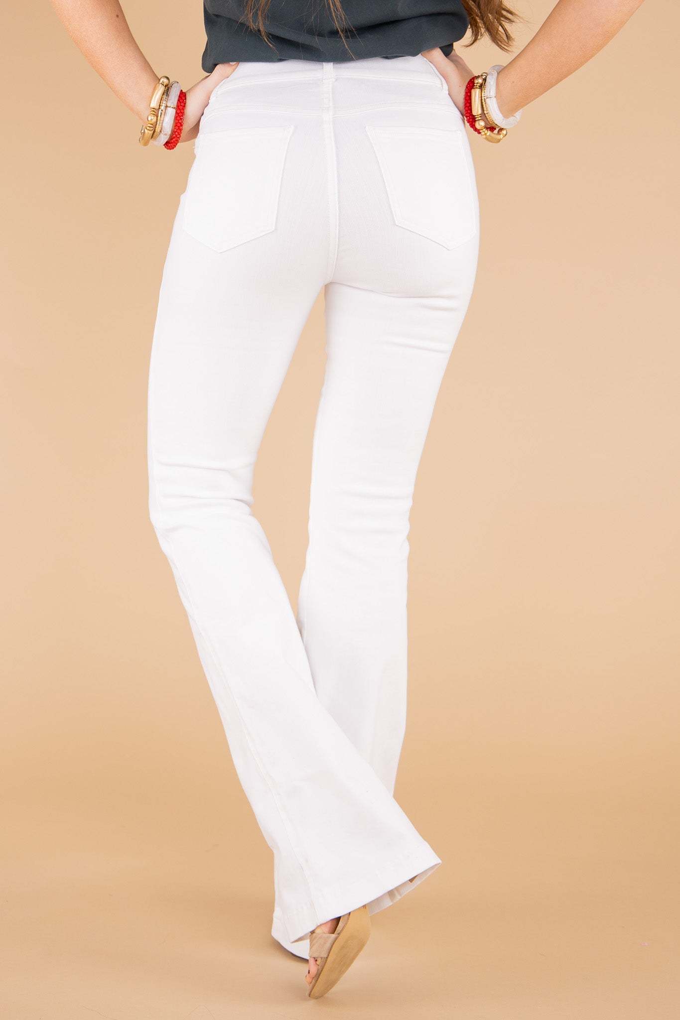 Last Day 70% OFF🔥Fitted Vintage Flared Jeans (Buy 2 Free Shipping)