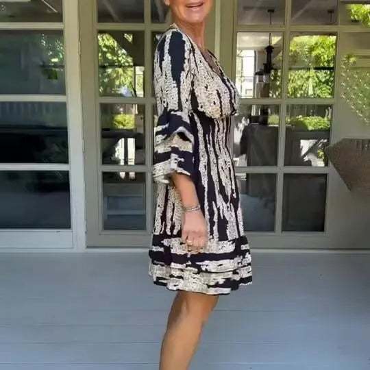 Last Day 49% OFF🔥Bell Bottom Sleeve V-Neck Printed Dress(BUY 2 FREE SHIPPING)