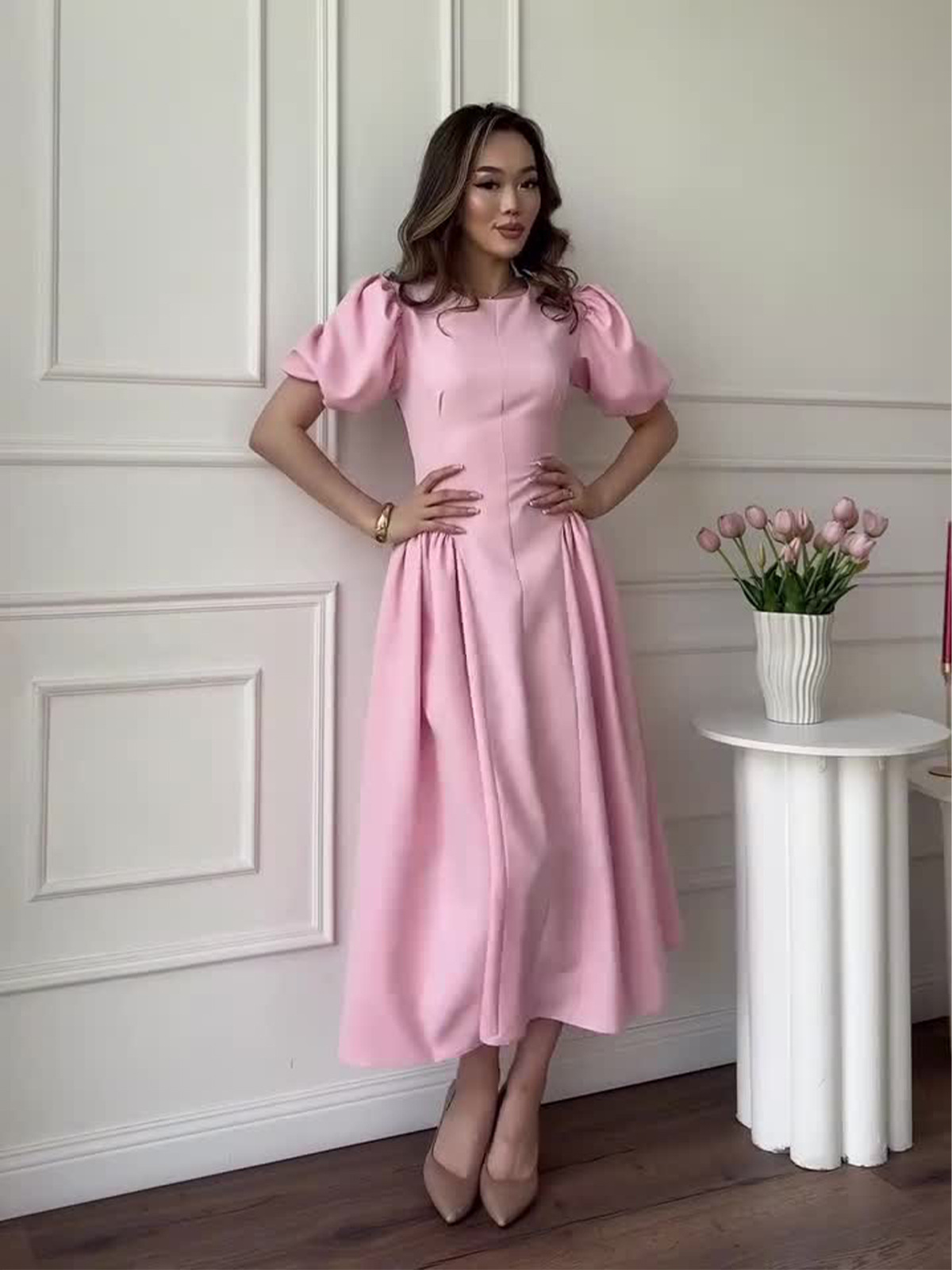 Elegant Puff Sleeve Fit-and-Flare Midi Dress