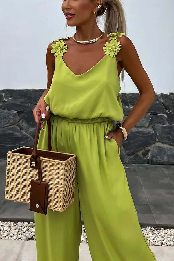 2024 New Arrival🔥Embroidered Flower Suspenders Casual Jumpsuit (Buy 2 Free Shipping)