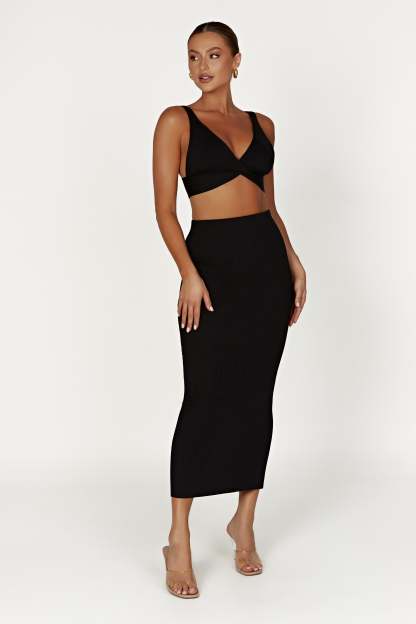 Kaesha Twist Front Knit Top - Black-My Chic Way.All Rights Reserved