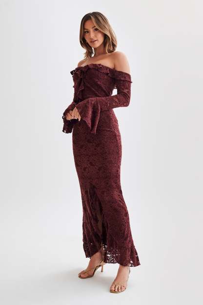 Artemis Lace Plisse Off Shoulder Top - Plum-My Chic Way.All Rights Reserved