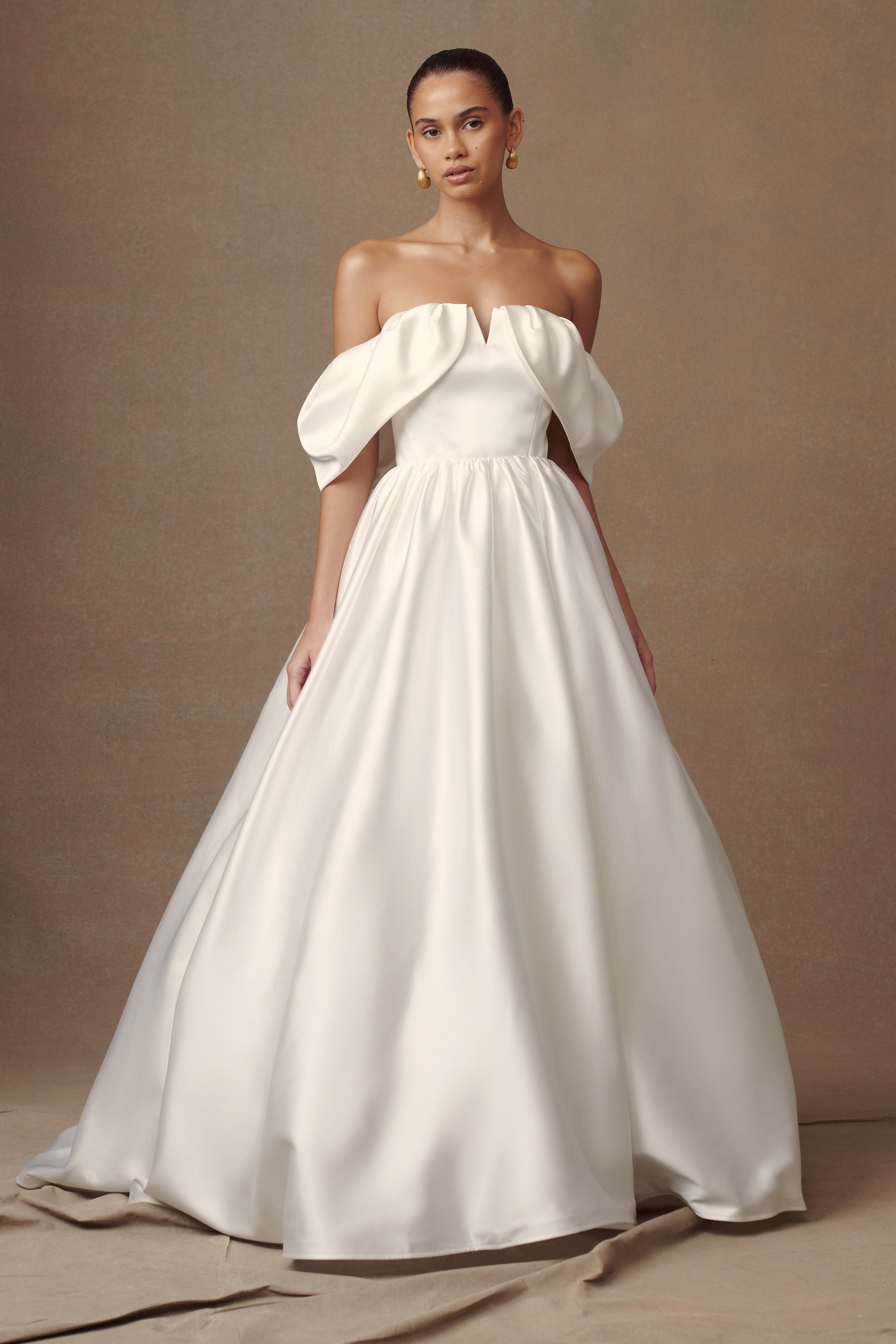 Kelsey Satin Maxi Skirt - White-My Chic Way.All Rights Reserved