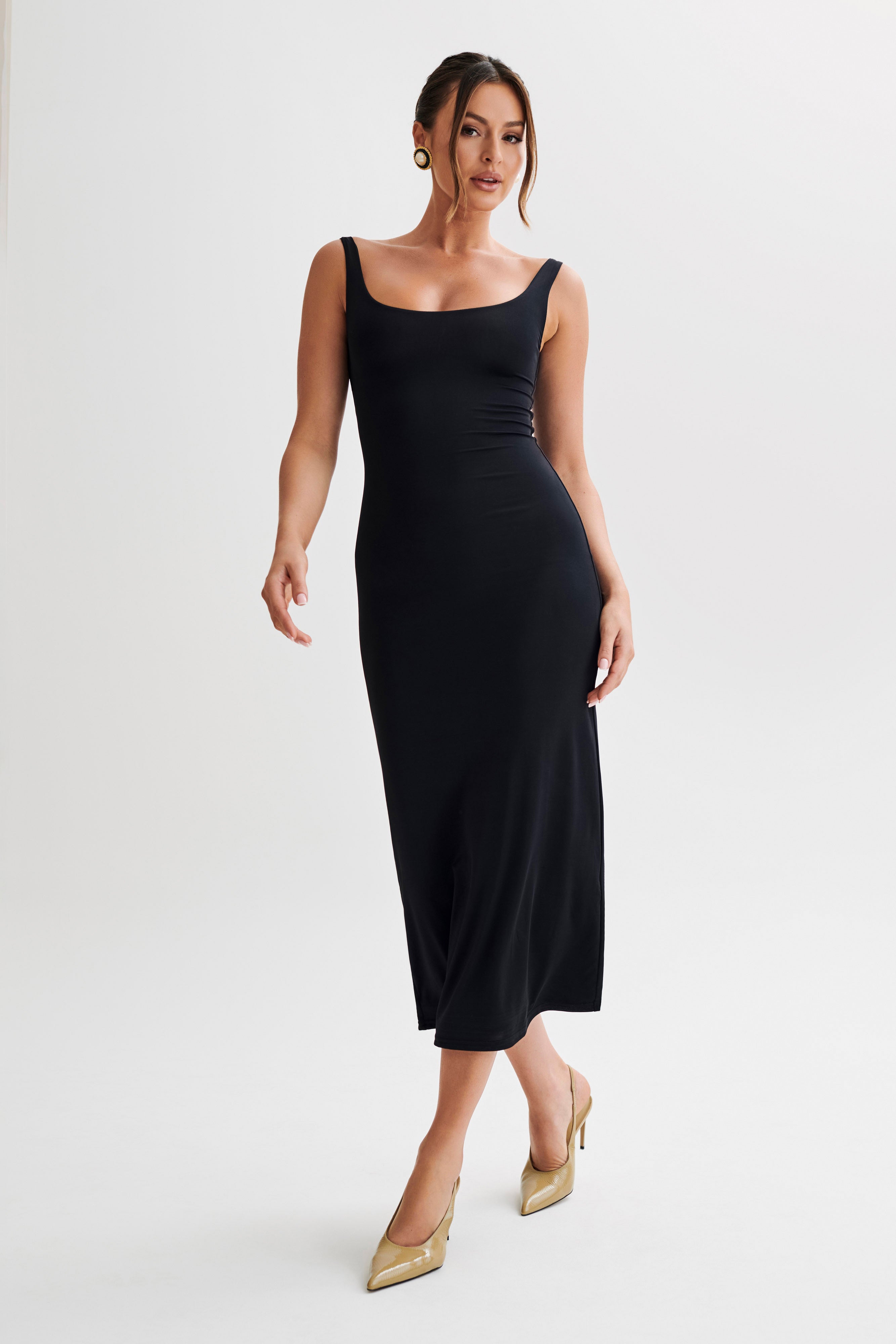 Augustine Slinky Scoop Midi Dress - Black-My Chic Way.All Rights Reserved
