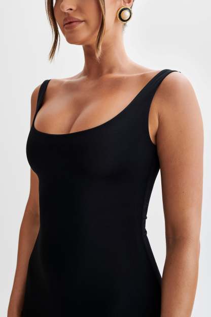 Augustine Slinky Scoop Midi Dress - Black-My Chic Way.All Rights Reserved