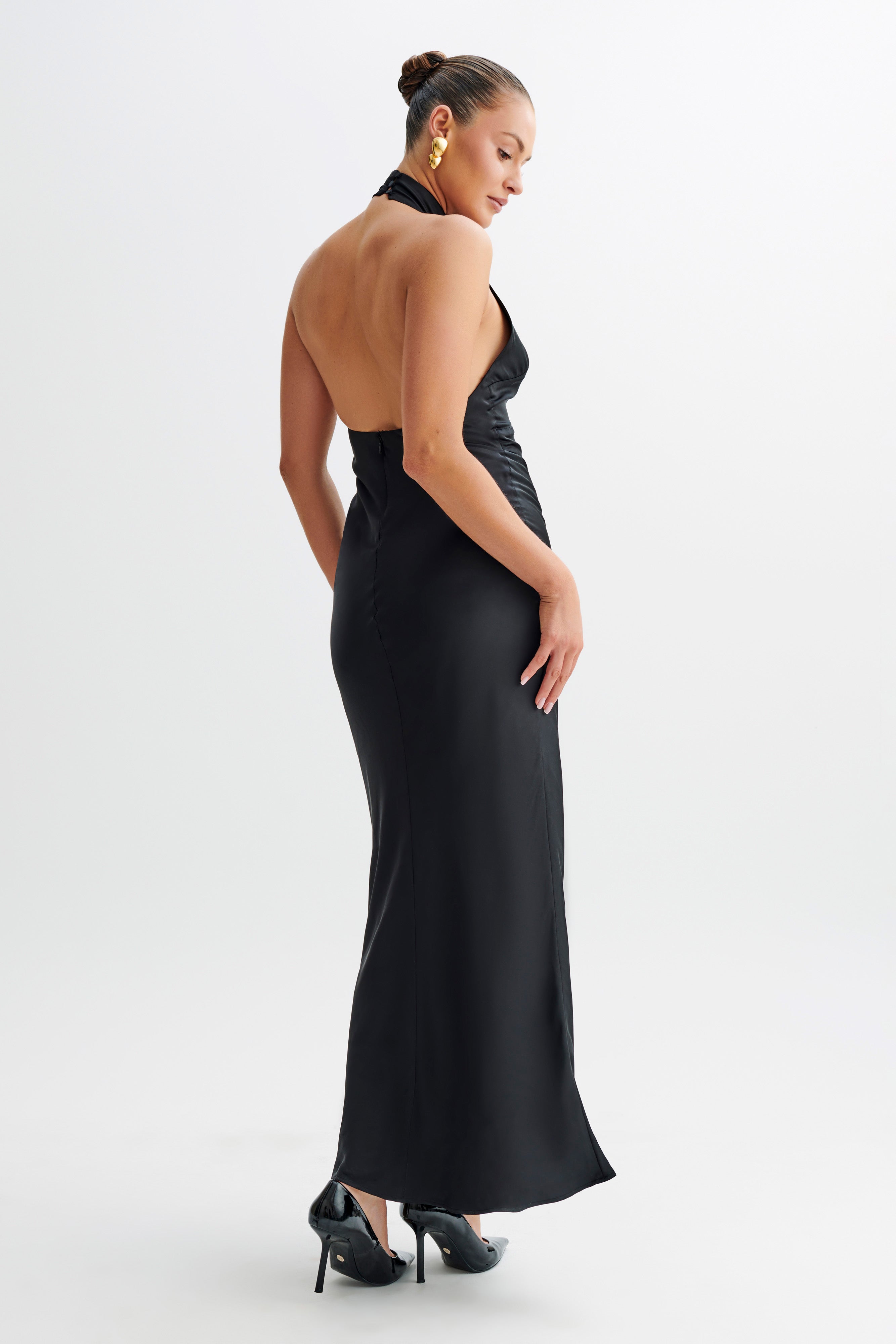 Belladonna Satin Halter Maxi Dress - Black-My Chic Way.All Rights Reserved