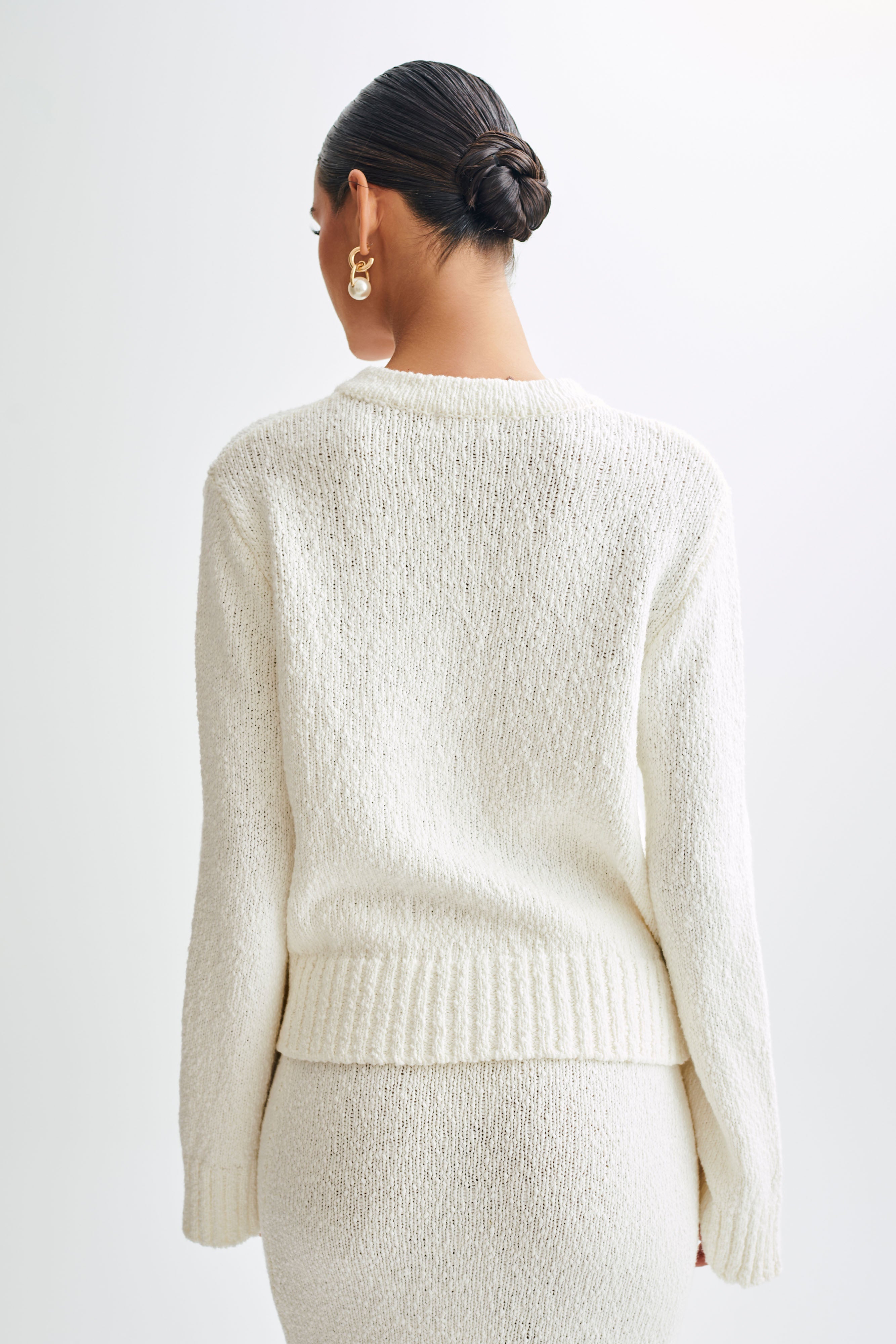 Moira Oversized Boucle Cardigan - White-My Chic Way.All Rights Reserved